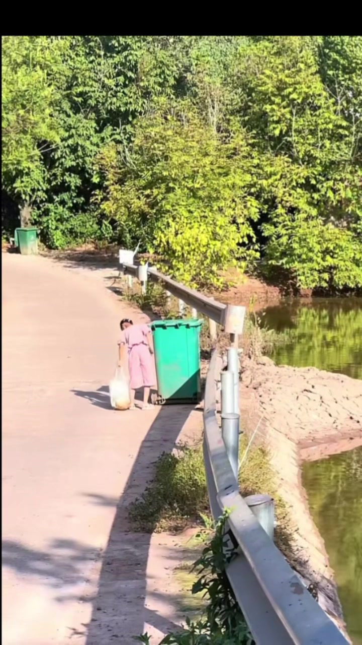@boiikago_Mok