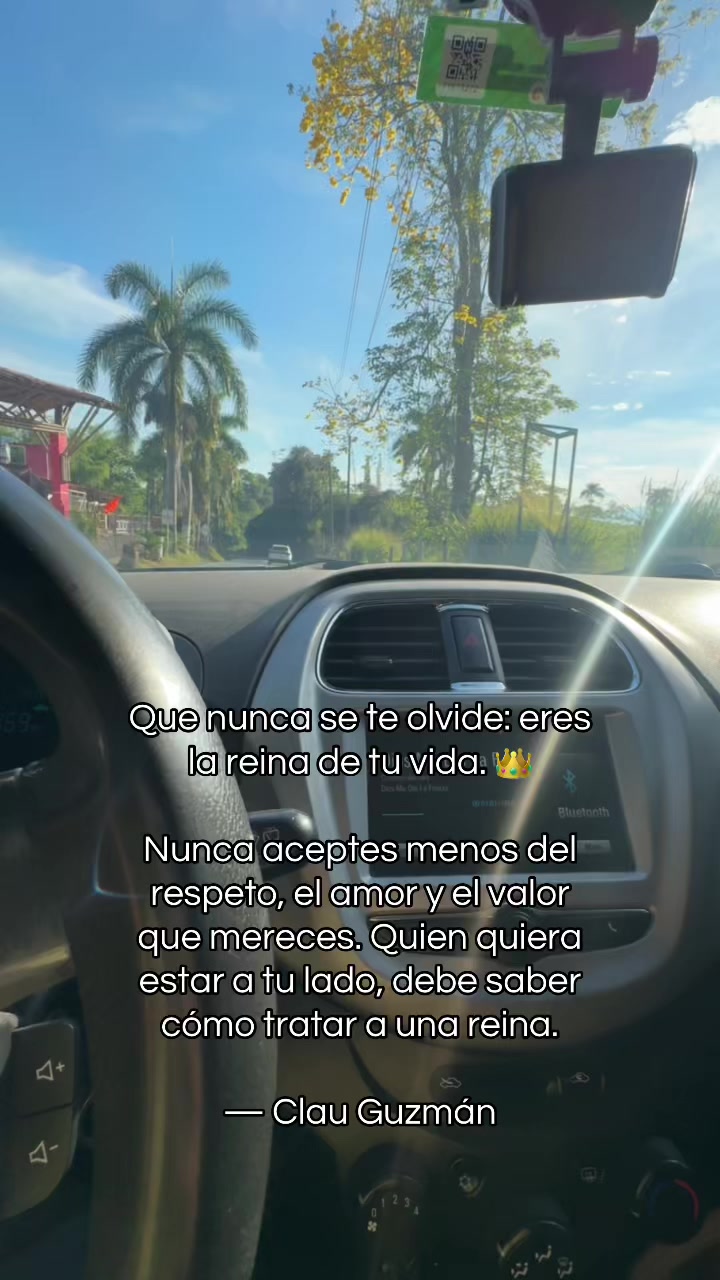 @clauguzman.co
