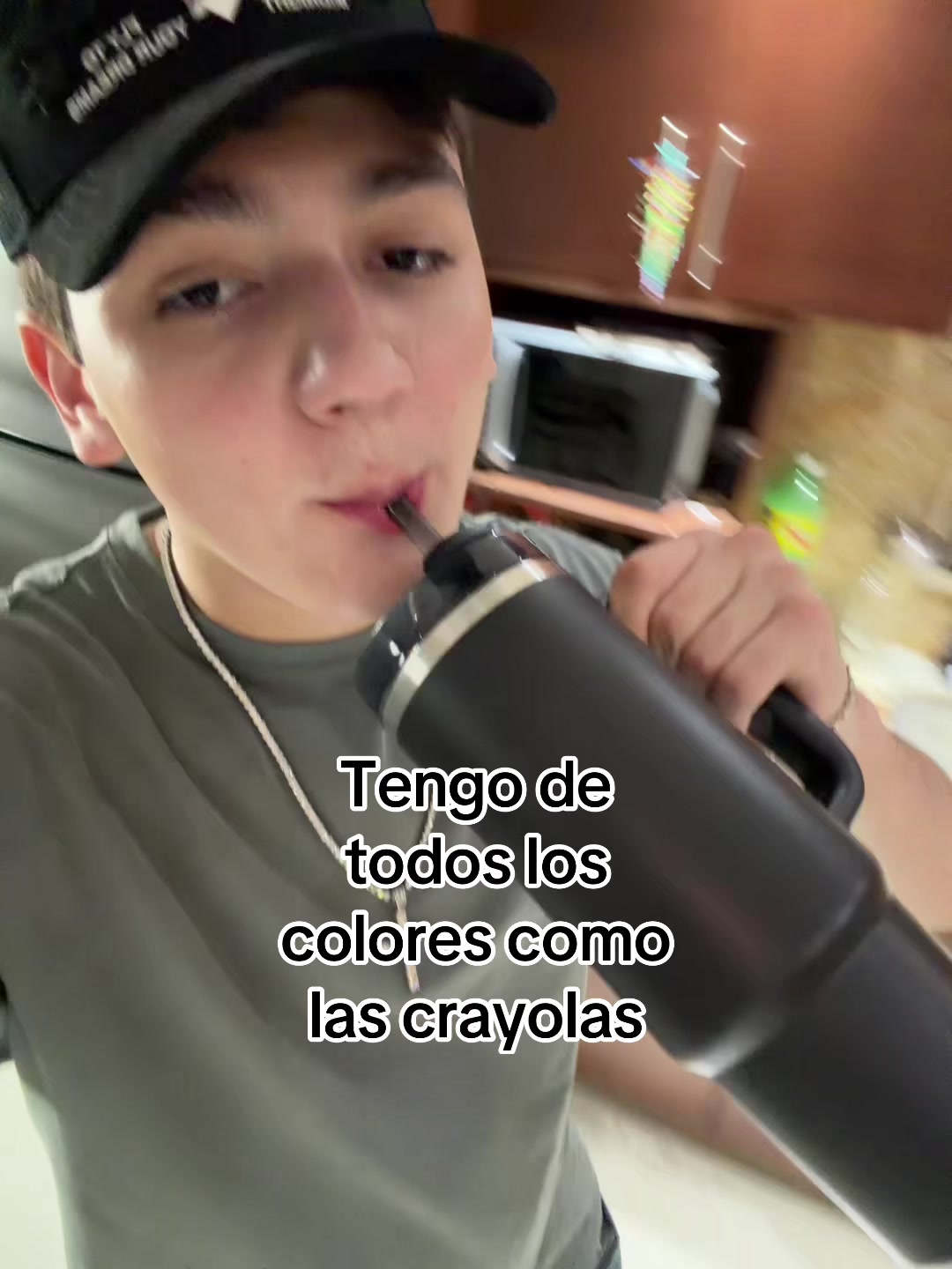 @Elpilotito