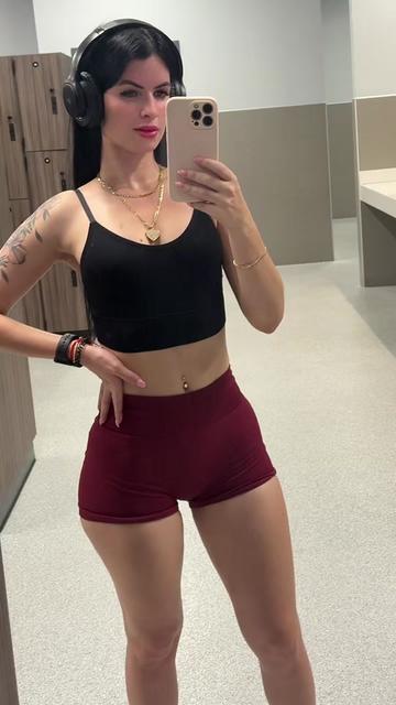 @Laritza25_oficial