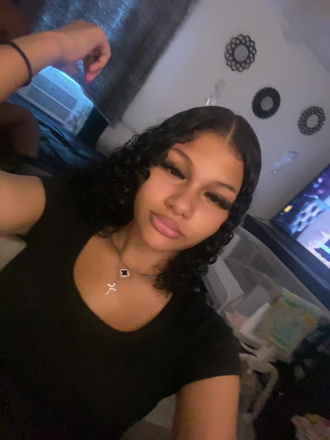 @just.shay09