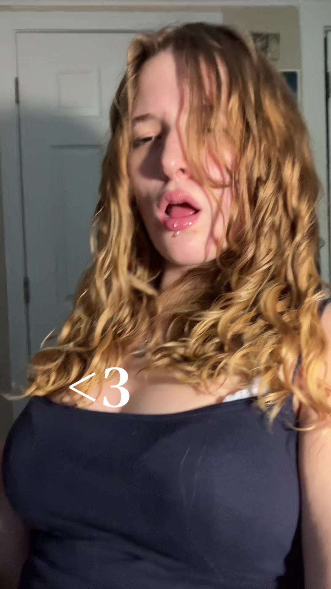 @adrienh711