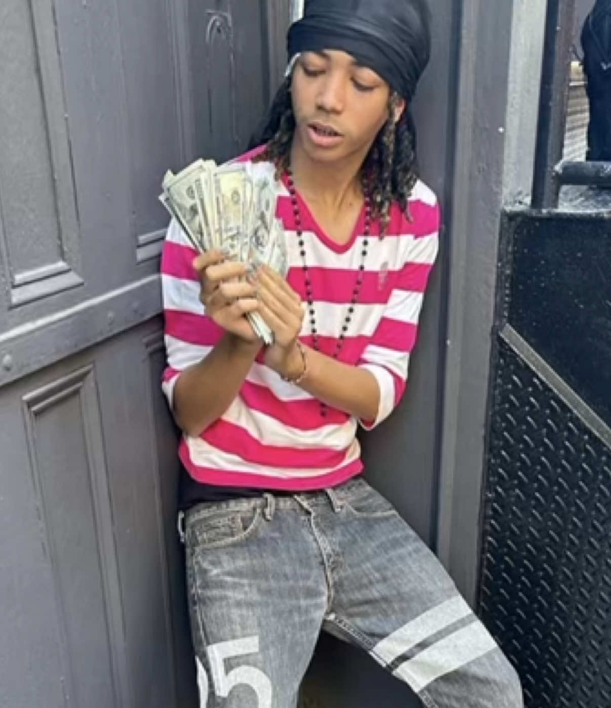 @bassgod