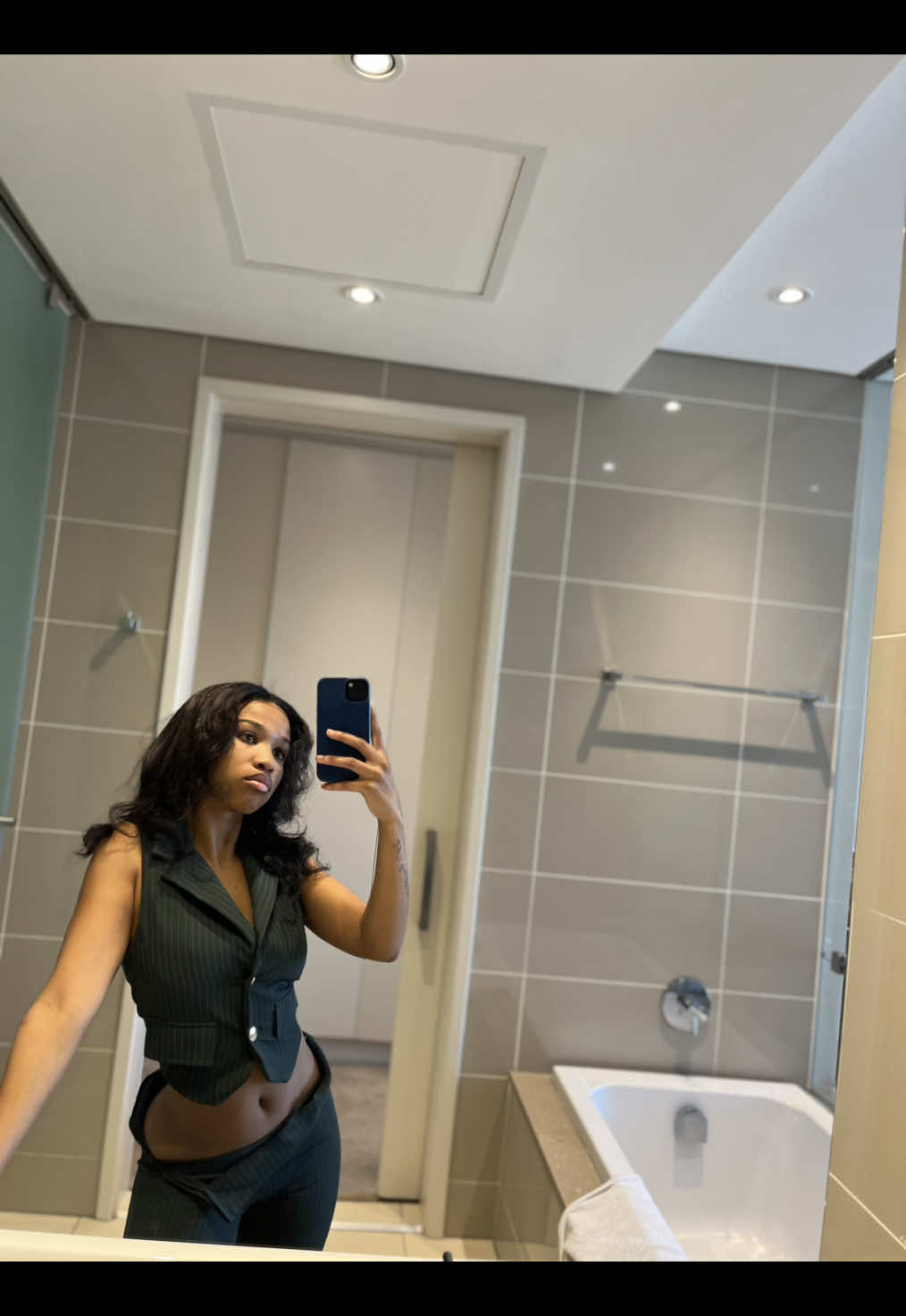 @Tlholohelo