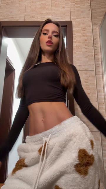 @ℳℯ𝓁𝒾𝓈𝒶 🐍