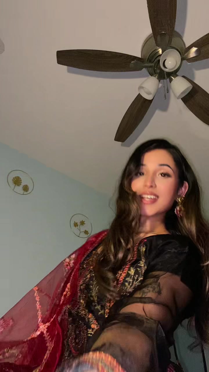 @Khadeza
