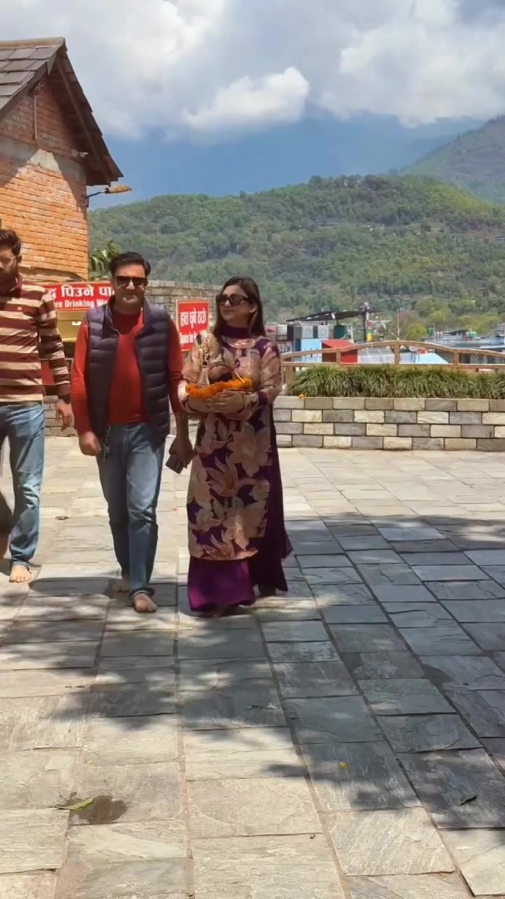 @sadiksha_upreti(momof3child)