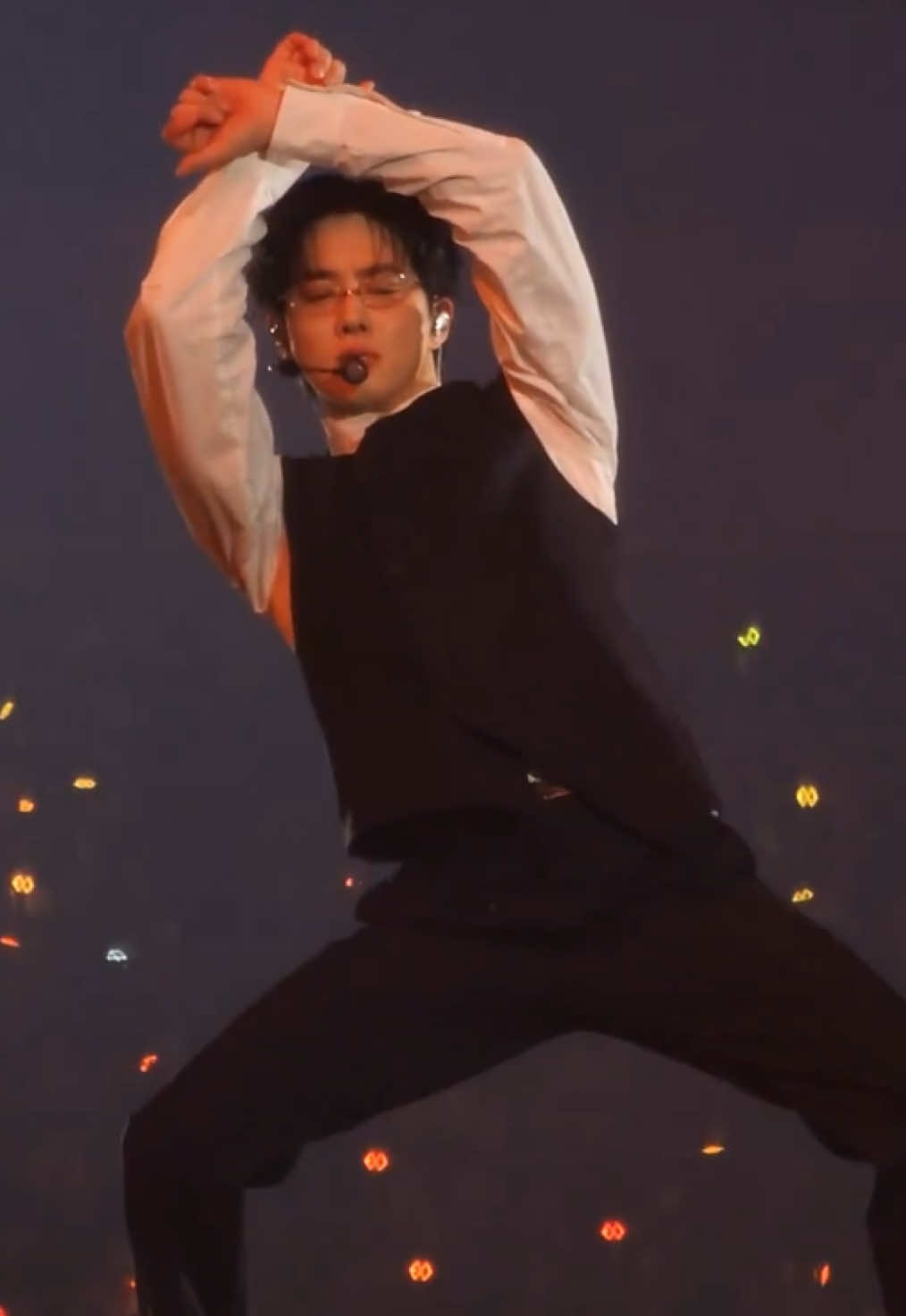 @EXO IS 9