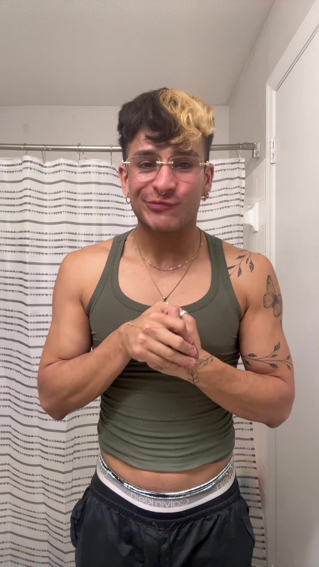 @Alexis