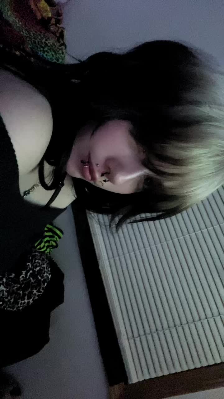 @Hamster_boy
