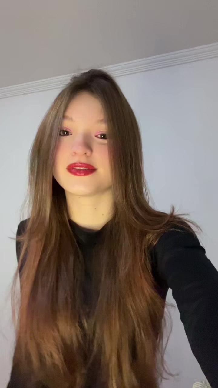 @Fernandacontee