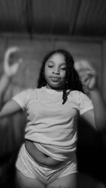 @🇬🇾bad girl Akita✌️❤️❤️