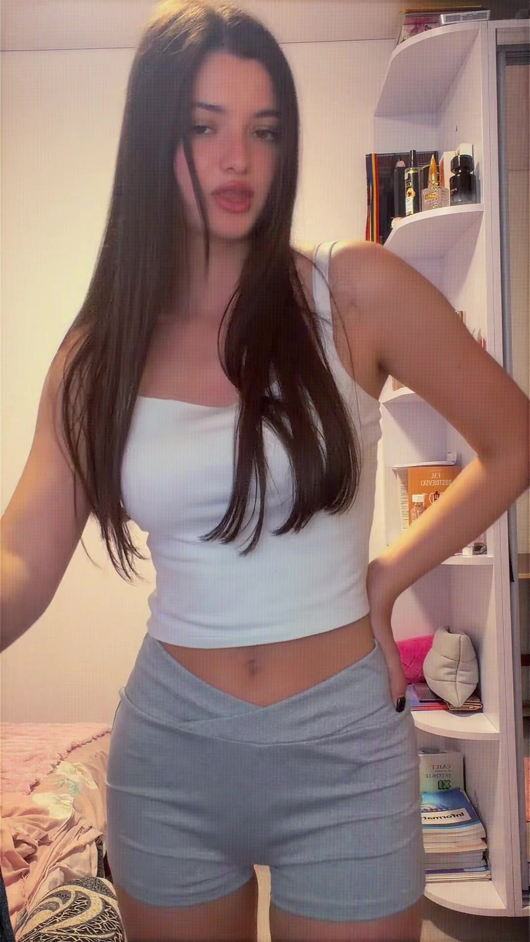 @valica__
