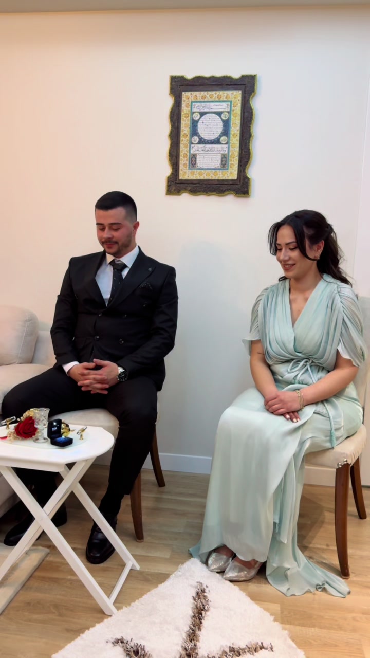@Şeyma nur Akt&uuml;rk