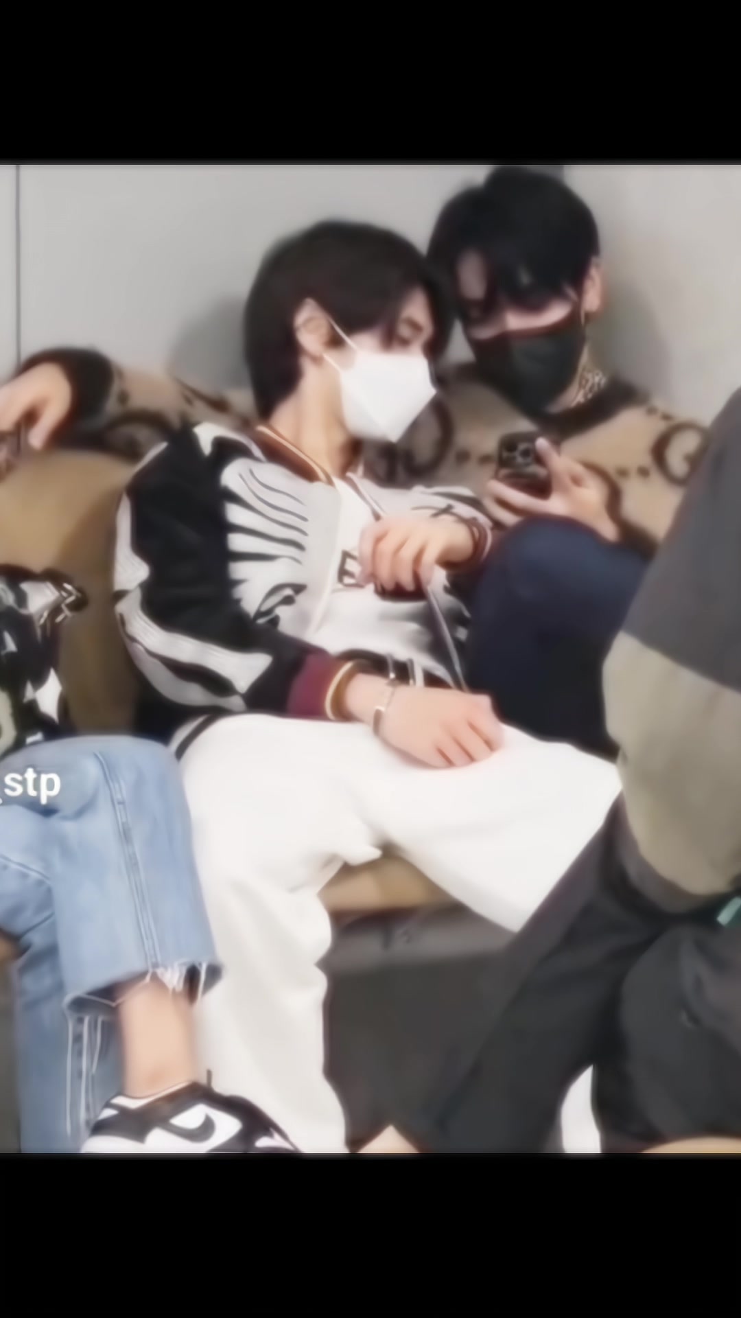 @D- จุงดัง