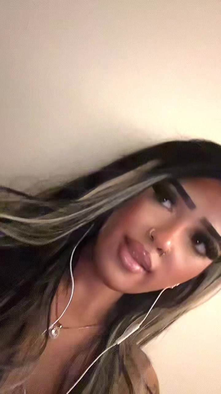 @Enariaaa