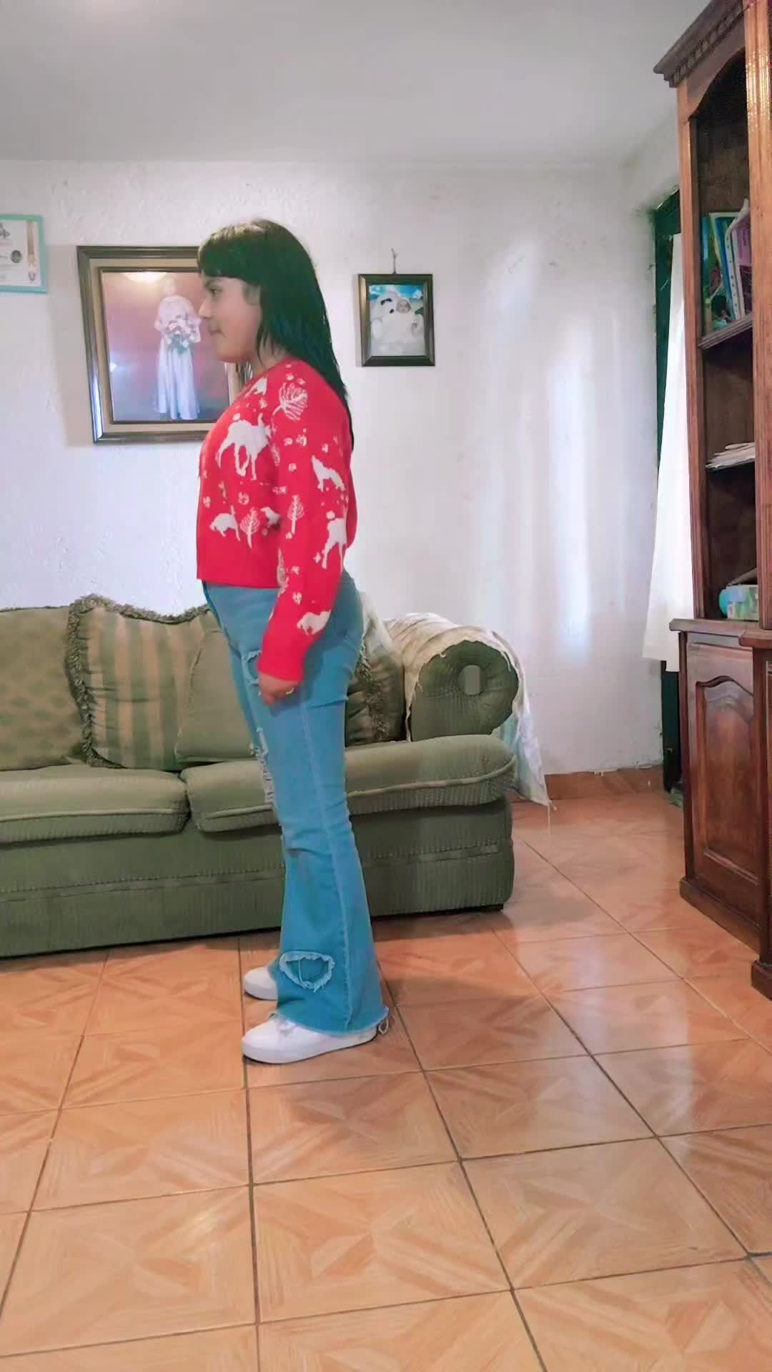 @Nelly Oma&ntilde;a