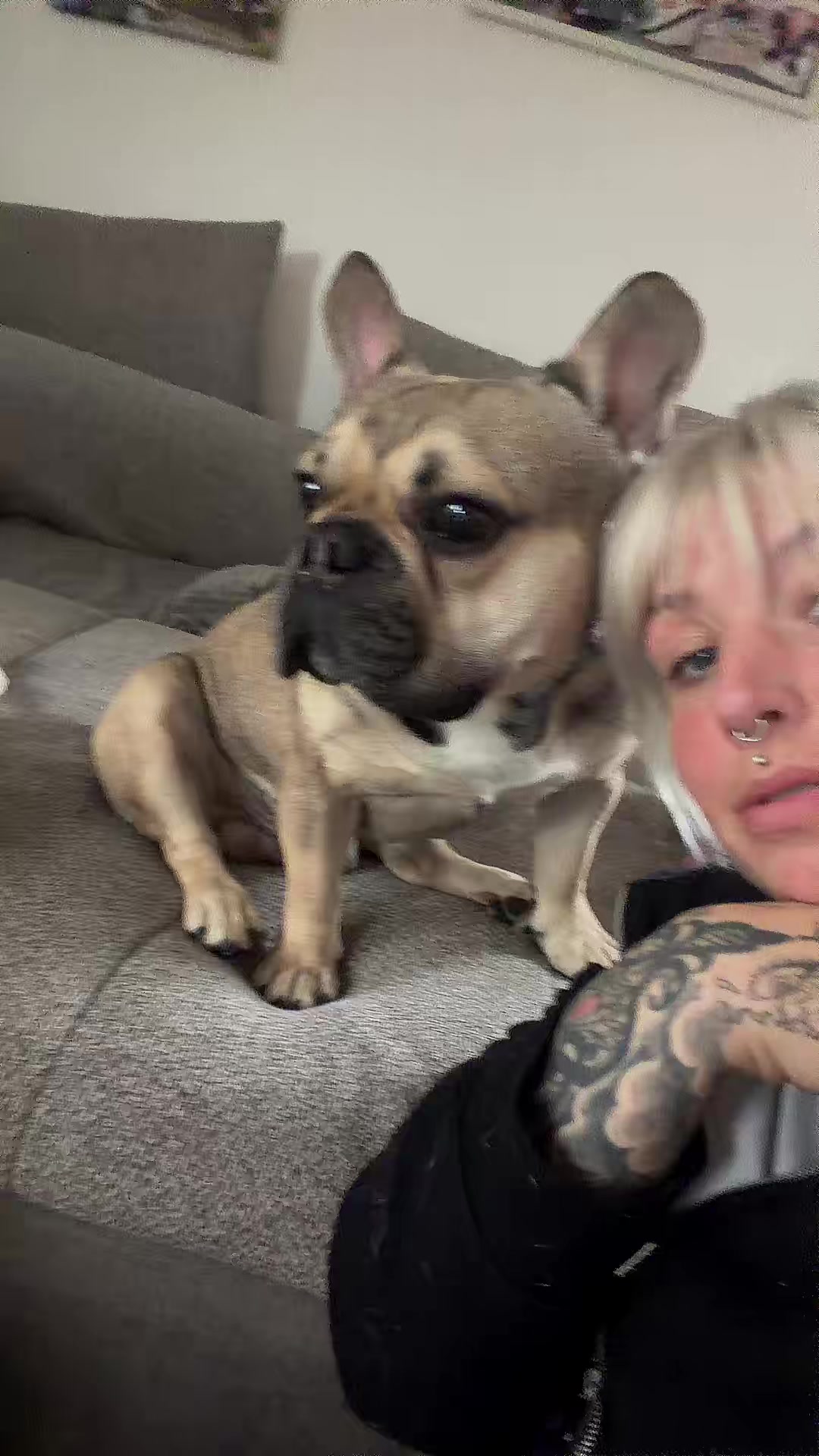 @Angiee🖤