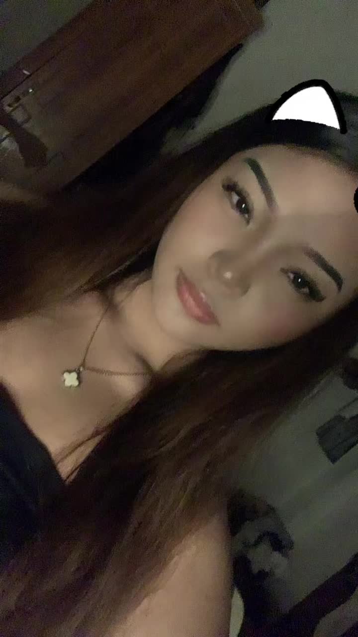 @alexiscy