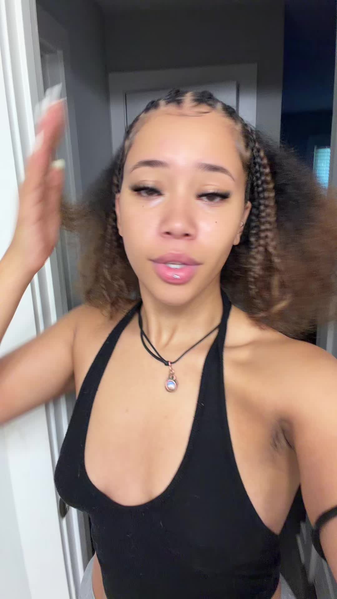 @Asanda