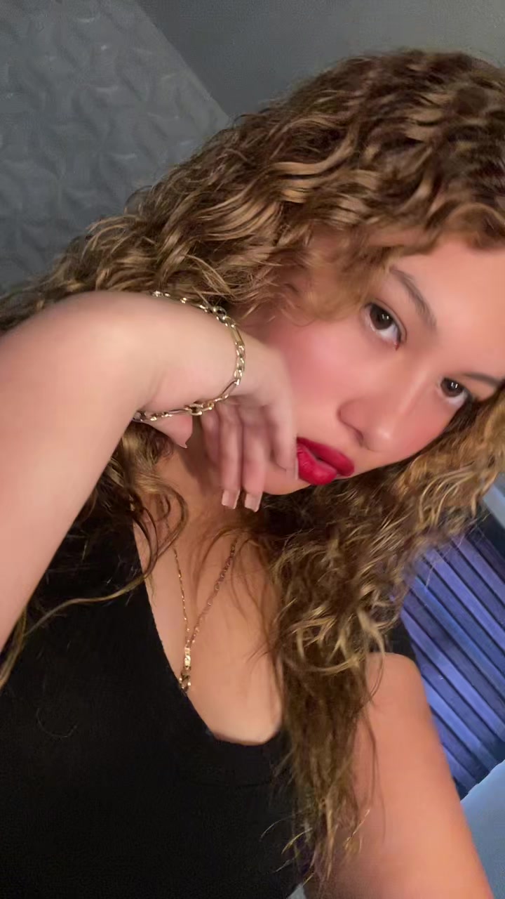 @𝐷𝑎𝑦𝑎𝑛𝑎
