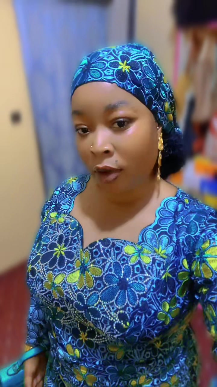 @Nana Awa🎀🧕♊️