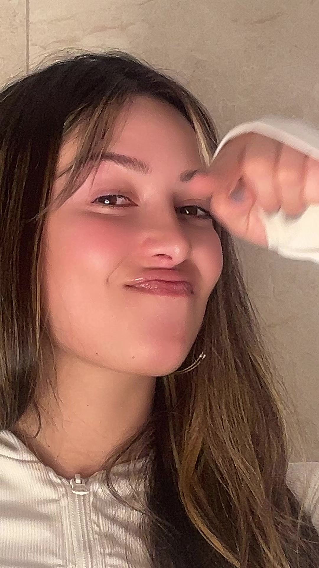 @MEL 🤍