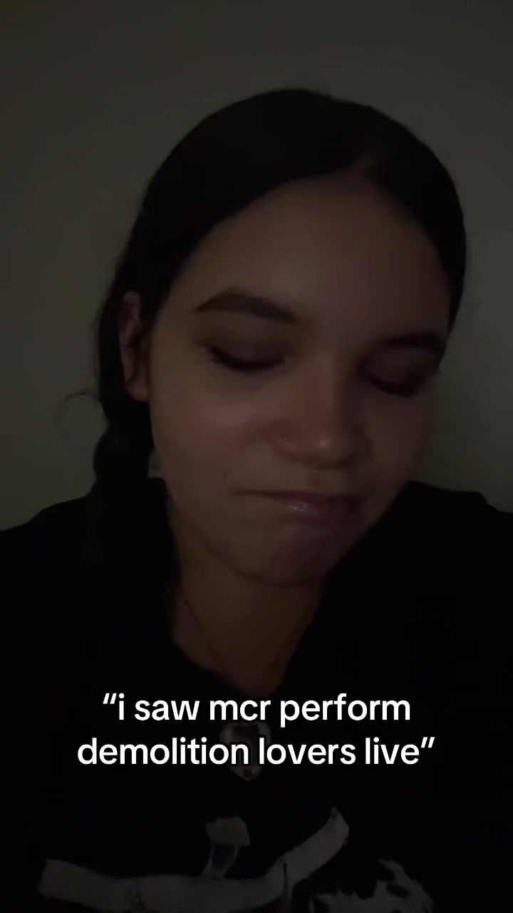 @chloe