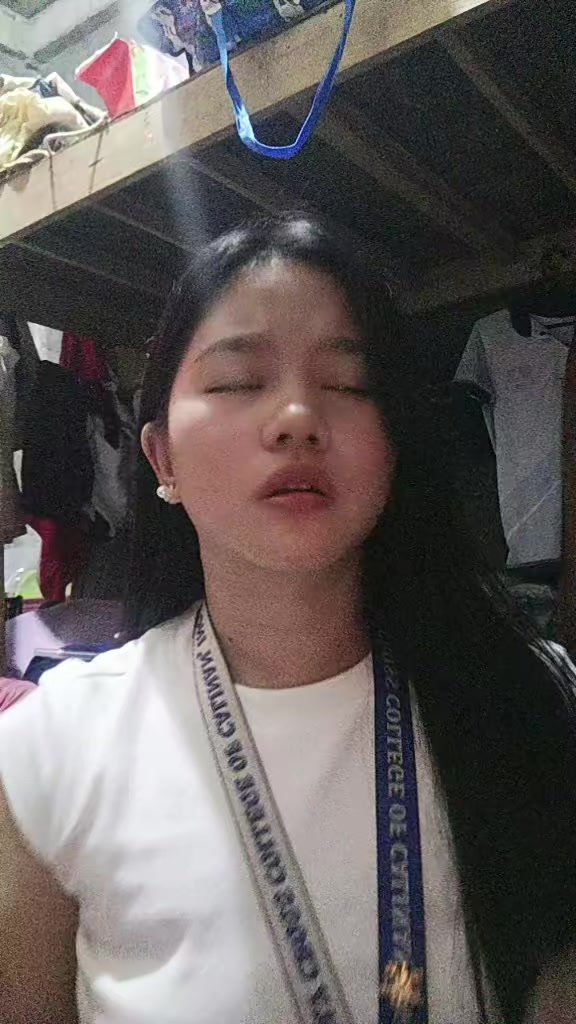@laysaaa
