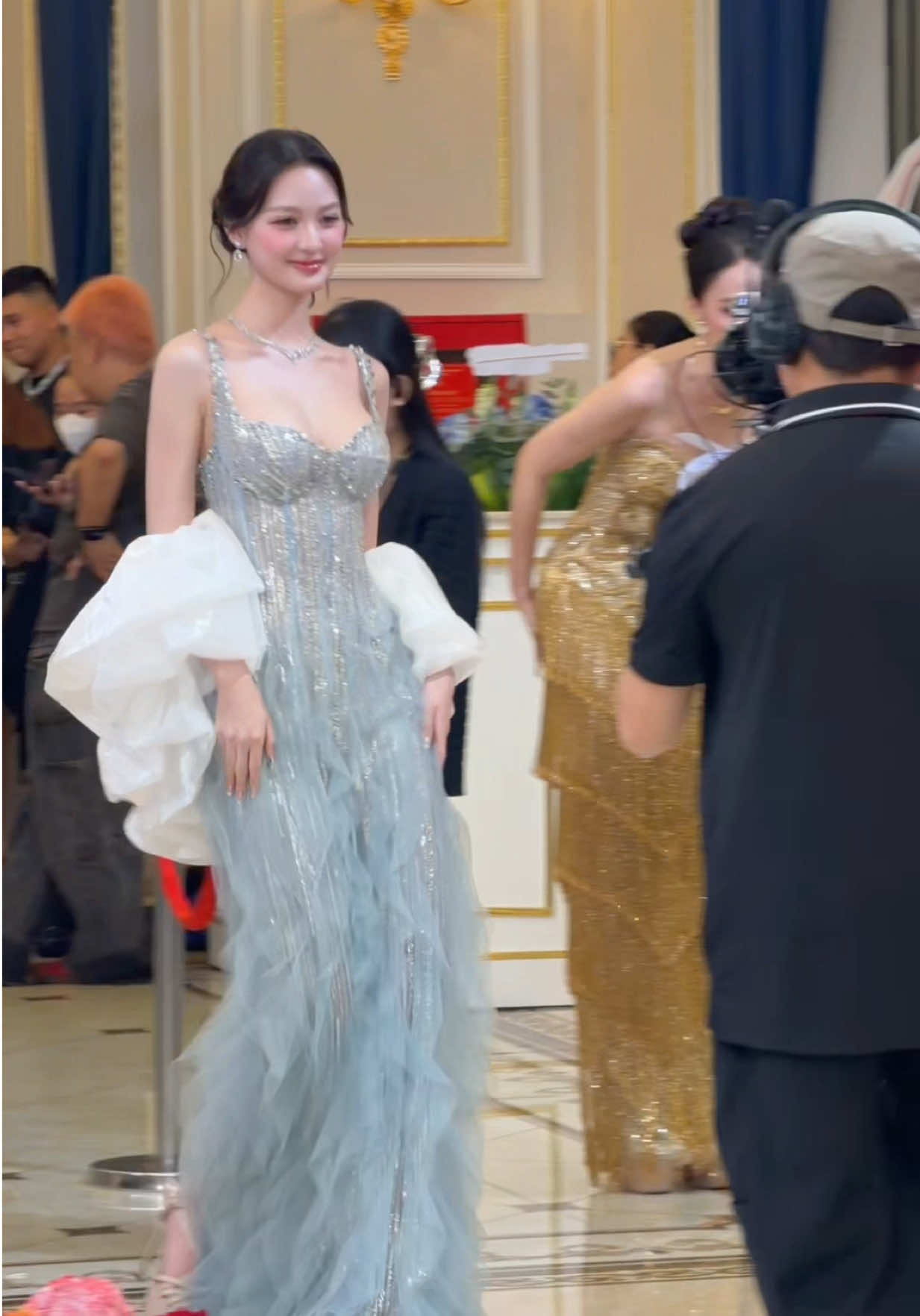 @Nguyễn Thị Cẩm Ly