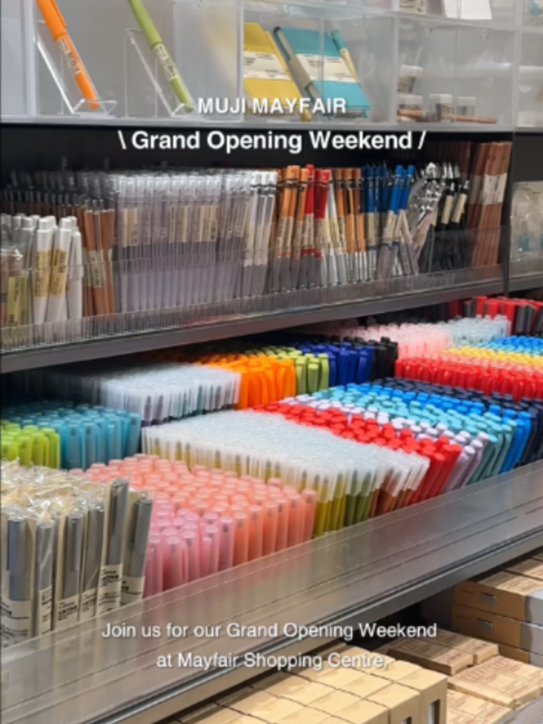 @MUJI Canada