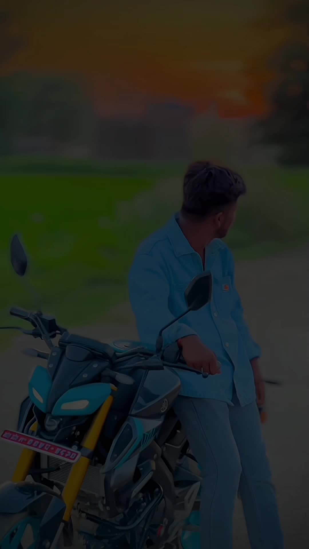 @Dhiyani Yadav