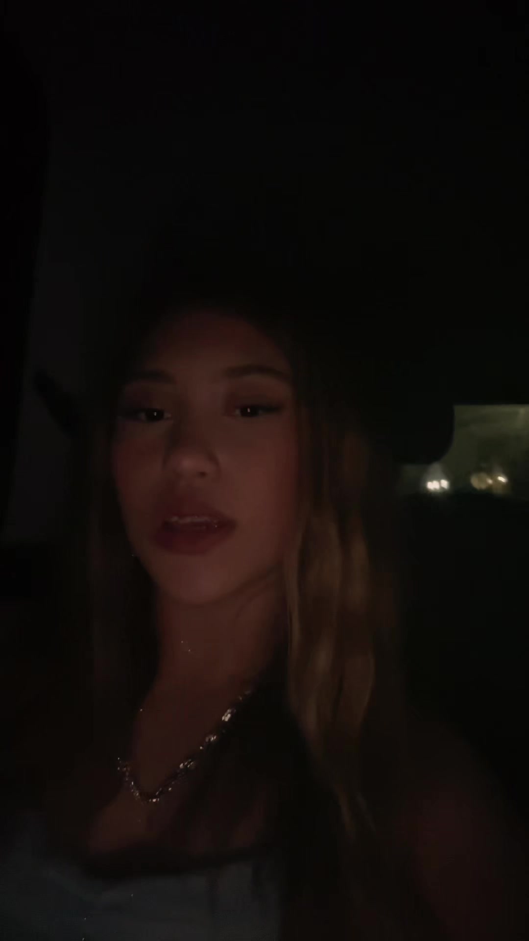 @Anahí bruh