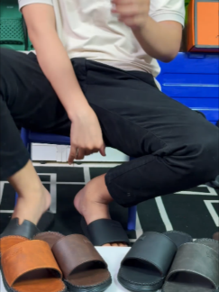 @HẬU B&aacute;n D&eacute;p