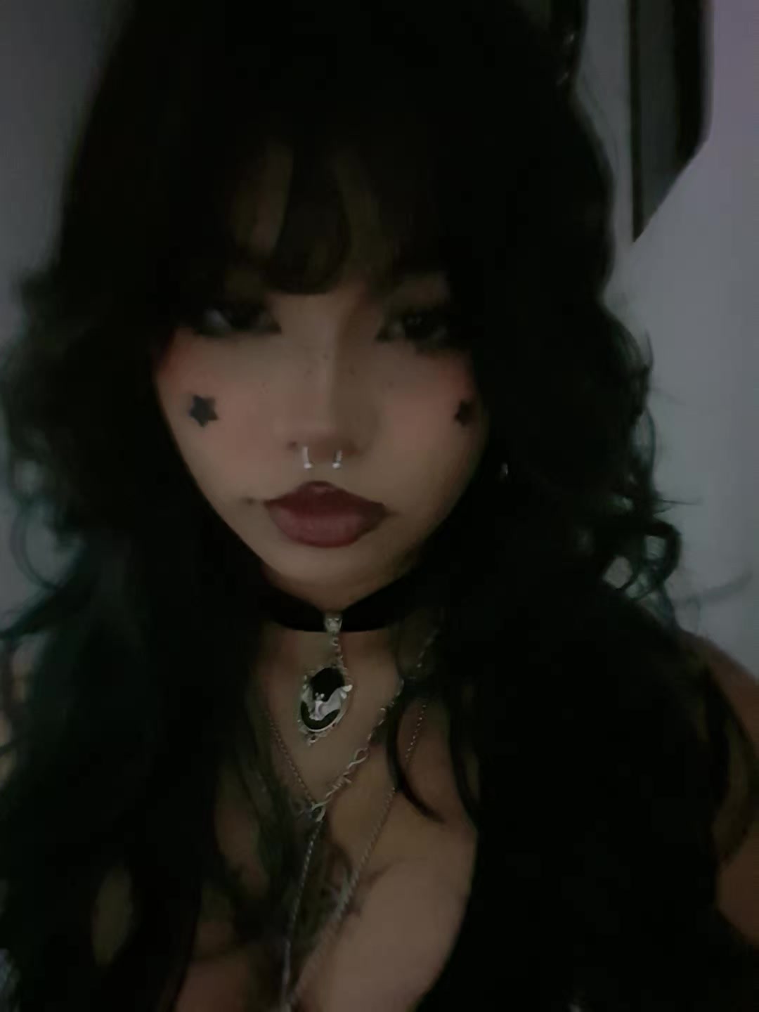 @valen ⛧