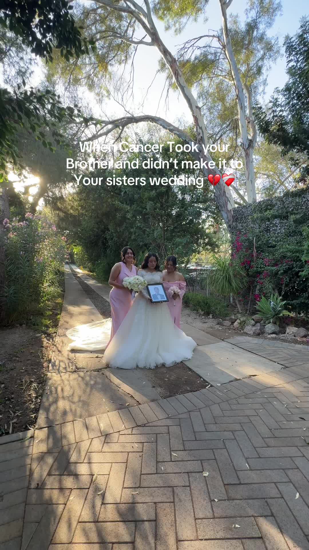 @SummerTwins