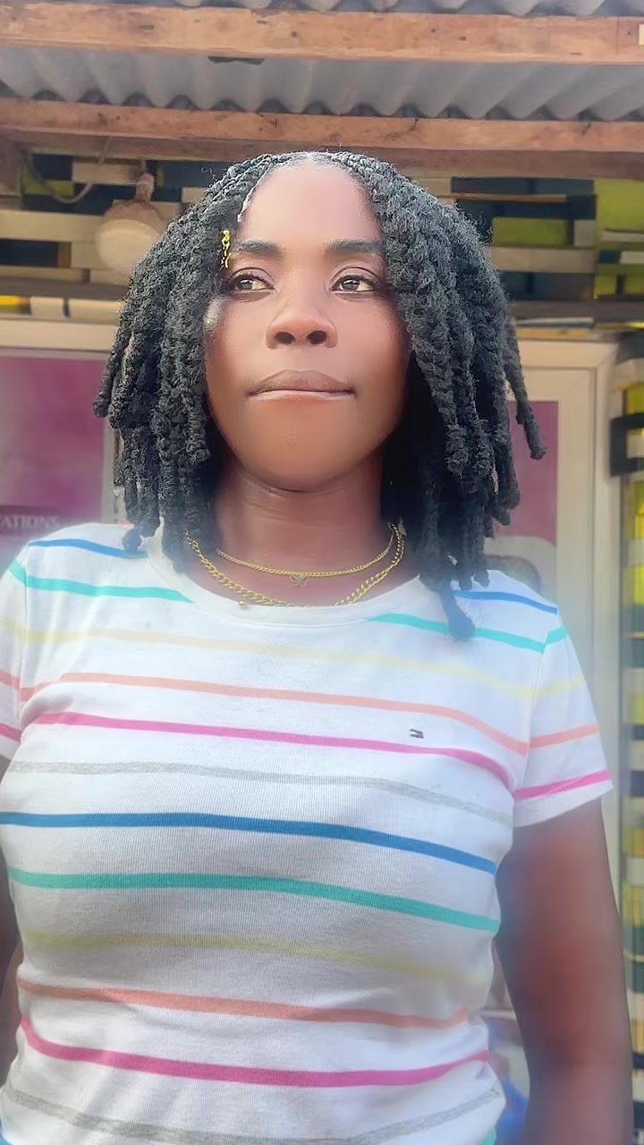 @Vicky beaut&eacute; 💆&zwj;♀️💇&zwj;♀️💅💄🥰