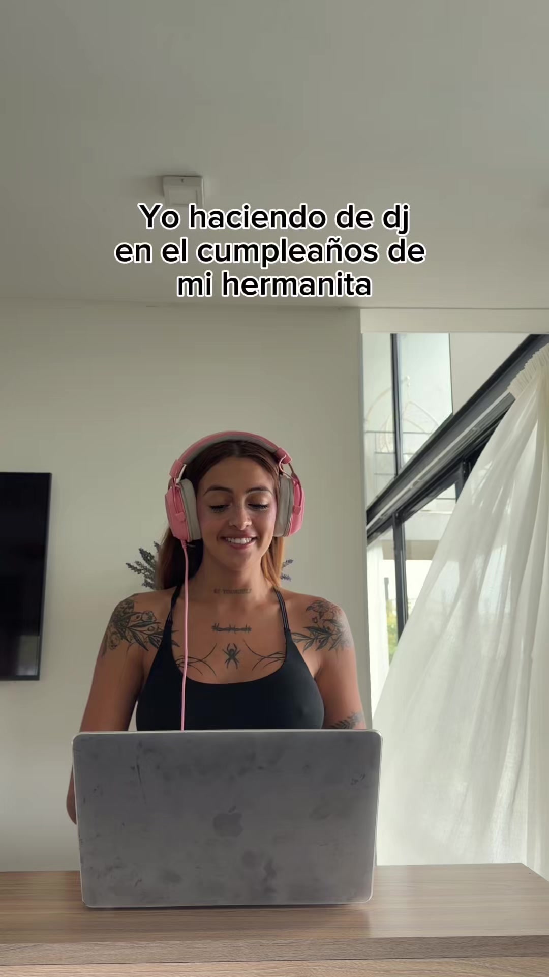 @Soy_marcela
