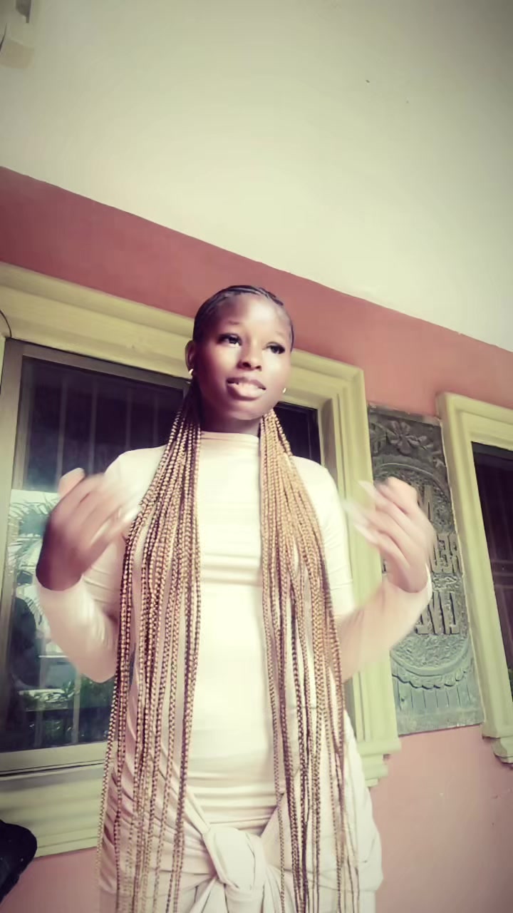 @༺♡ÊsThÊr♡༻
