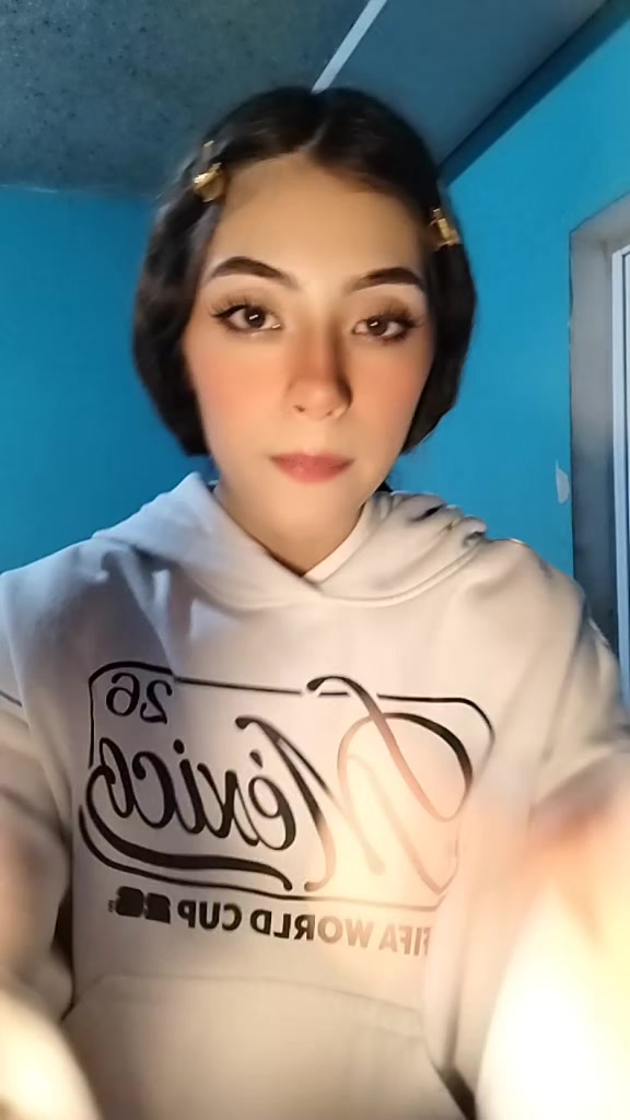 @Nicol Chávez ✨🐽