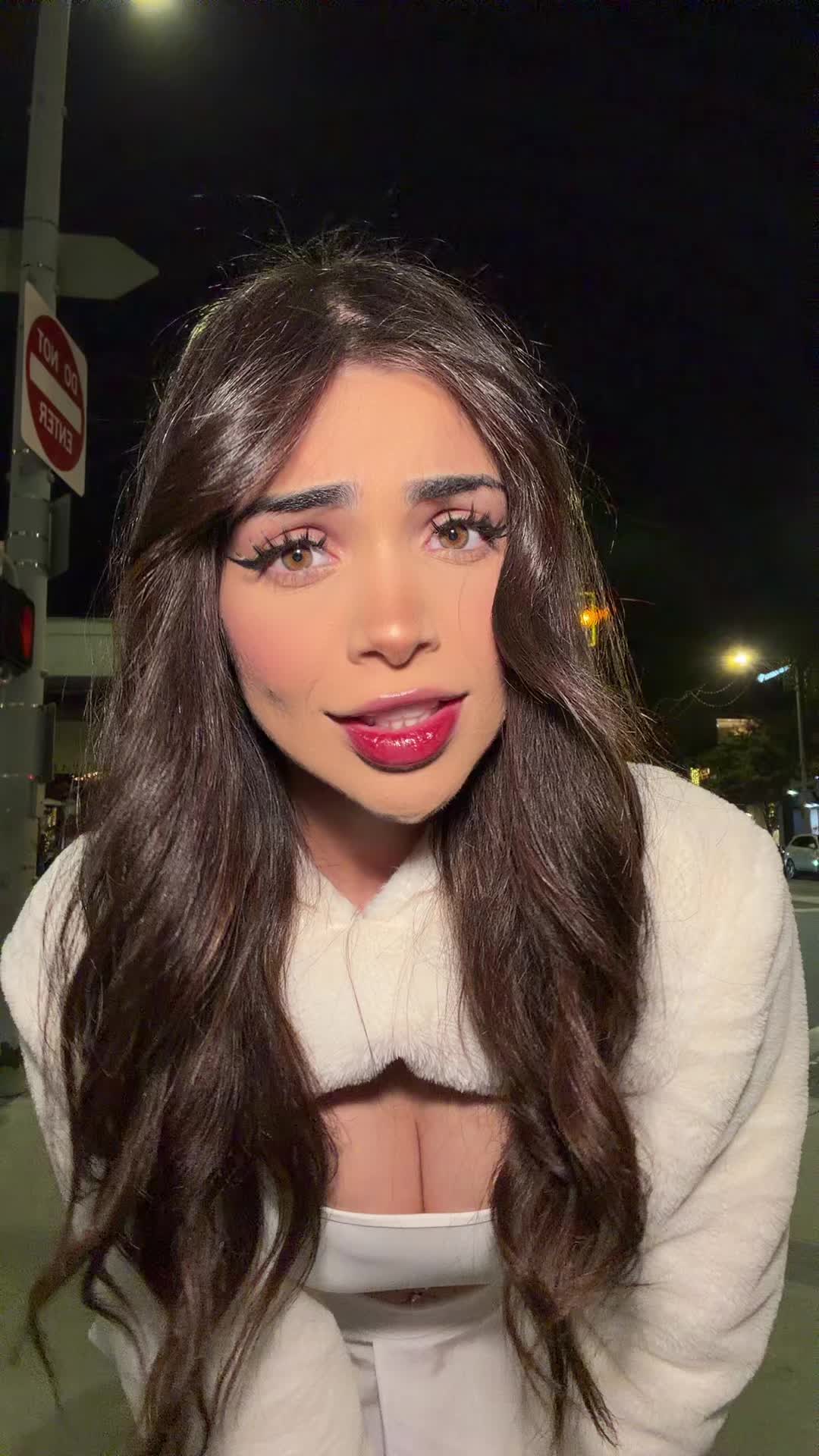 @Alina Rose