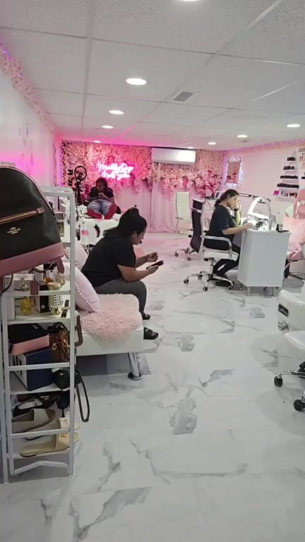 @Maidelys Dago Nail Sal&oacute;n