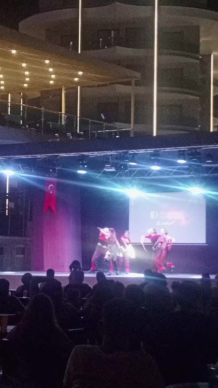 @Kalplerin tek sahibi HAKAN