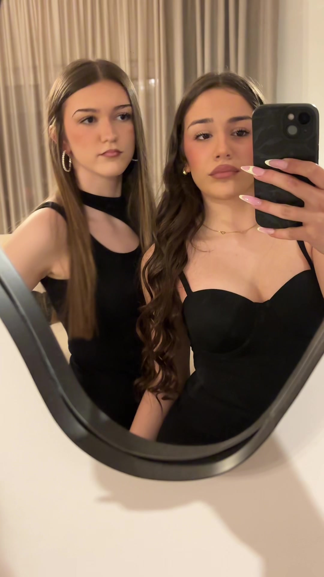 @ℳ