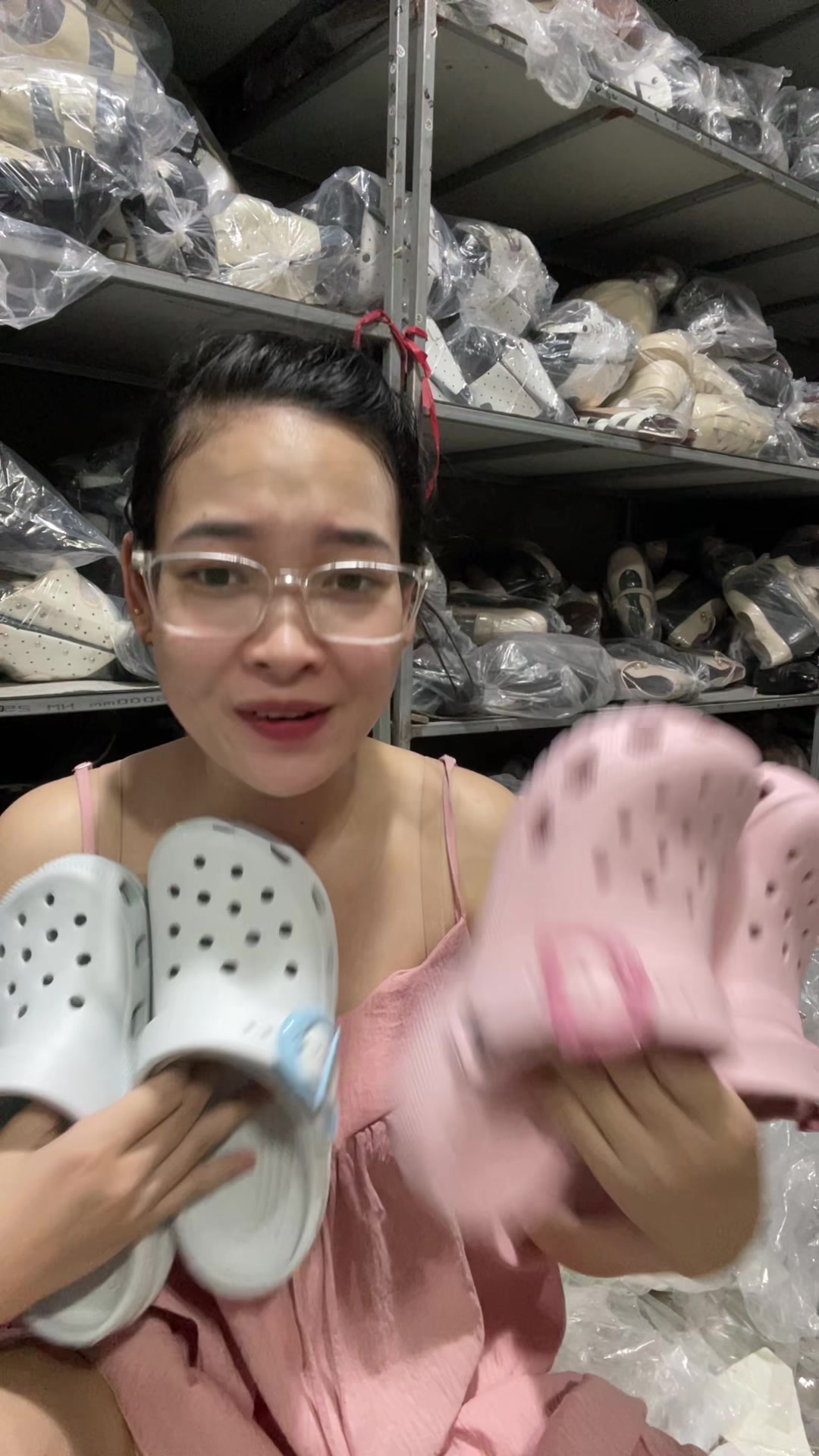 @HỒNG XI&Ecirc;M