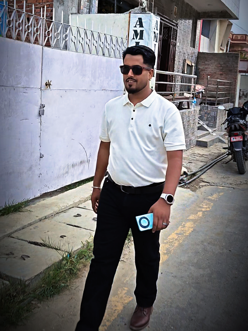 @Mr Dipesh Official