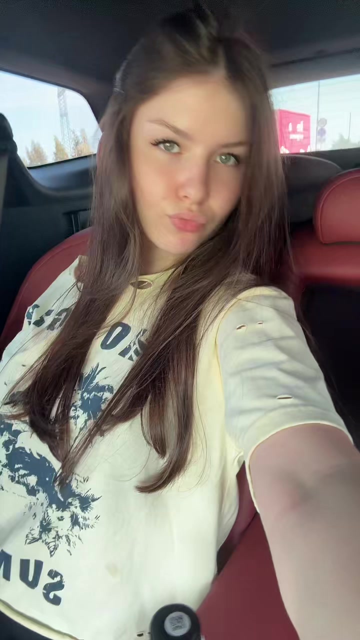 @<3
