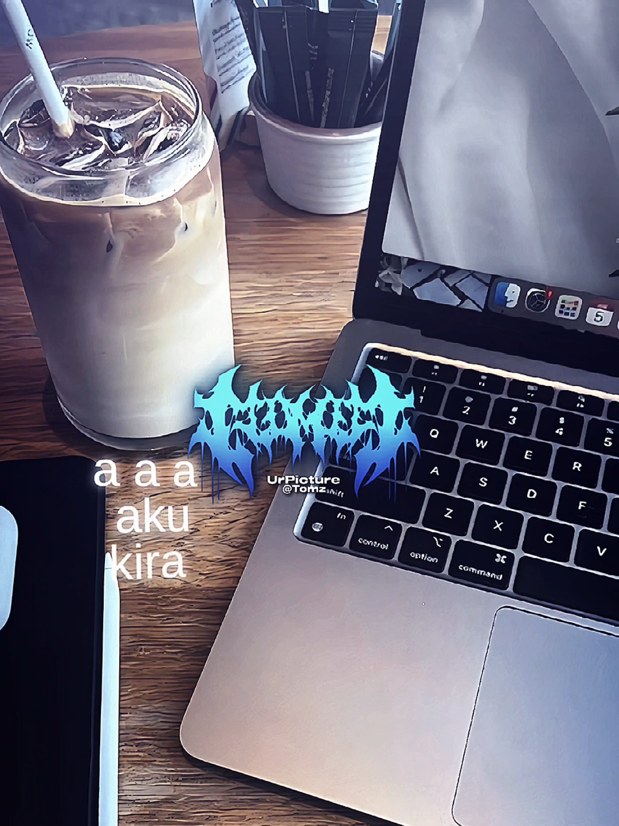 @Tomz 𝙏𝙚𝙢𝙥𝙡𝙖𝙩𝙚