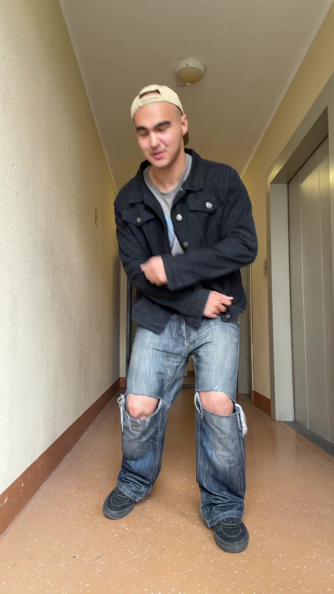 @желток