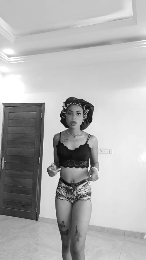 @Jenny Jenny 24452